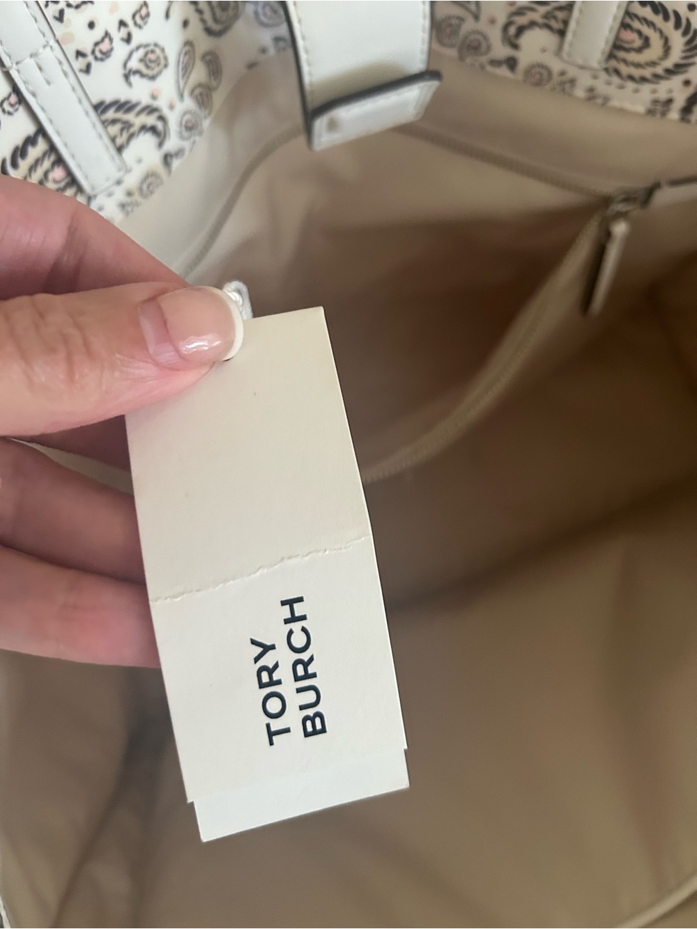 TORY BURCH ELLA large tote bag in pink cockatoo. - Picture 14 of 16